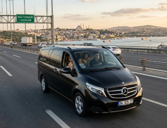 VIP-Transfer vom Flughafen Sabiha Gökçen nach Sultangazi mit Istanbul Cozy Shuttle