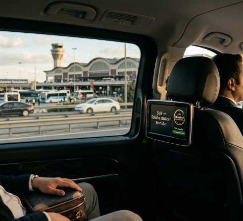 VIP-Transfer von Şişli zum Flughafen Sabiha Gökçen (SAW) mit Istanbul Cozy Shuttle
