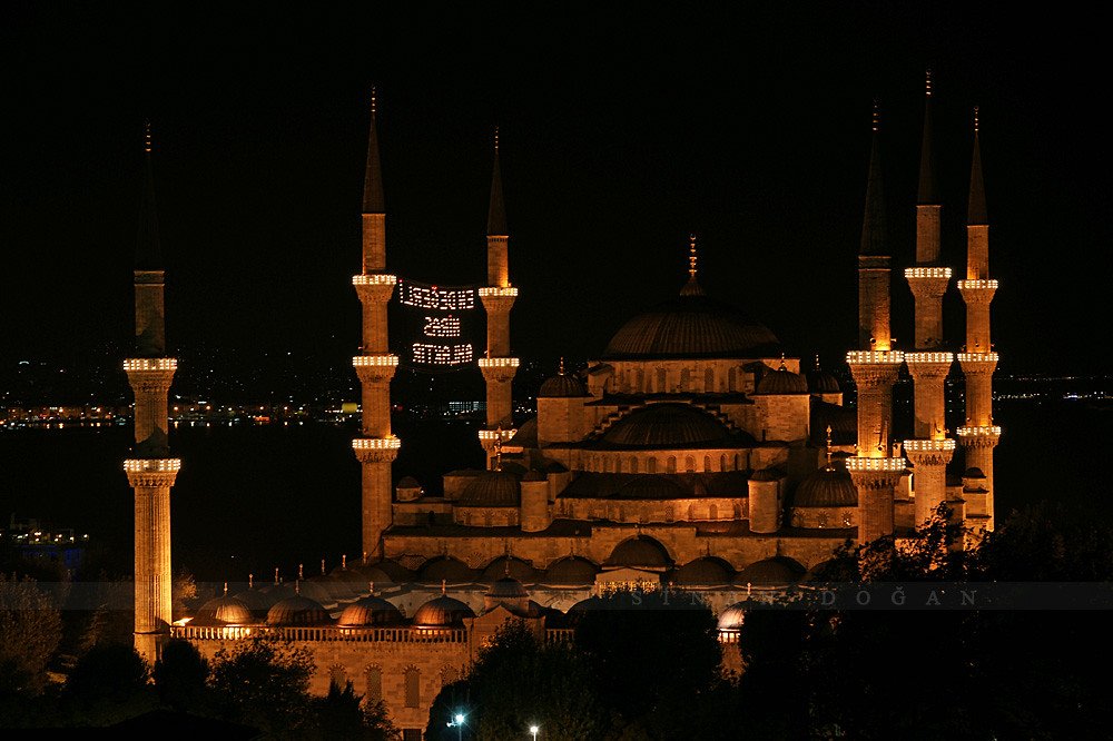 🕌 Sultanahmet Mosque: A Journey into the Stunning Architecture of the Blue Mosque